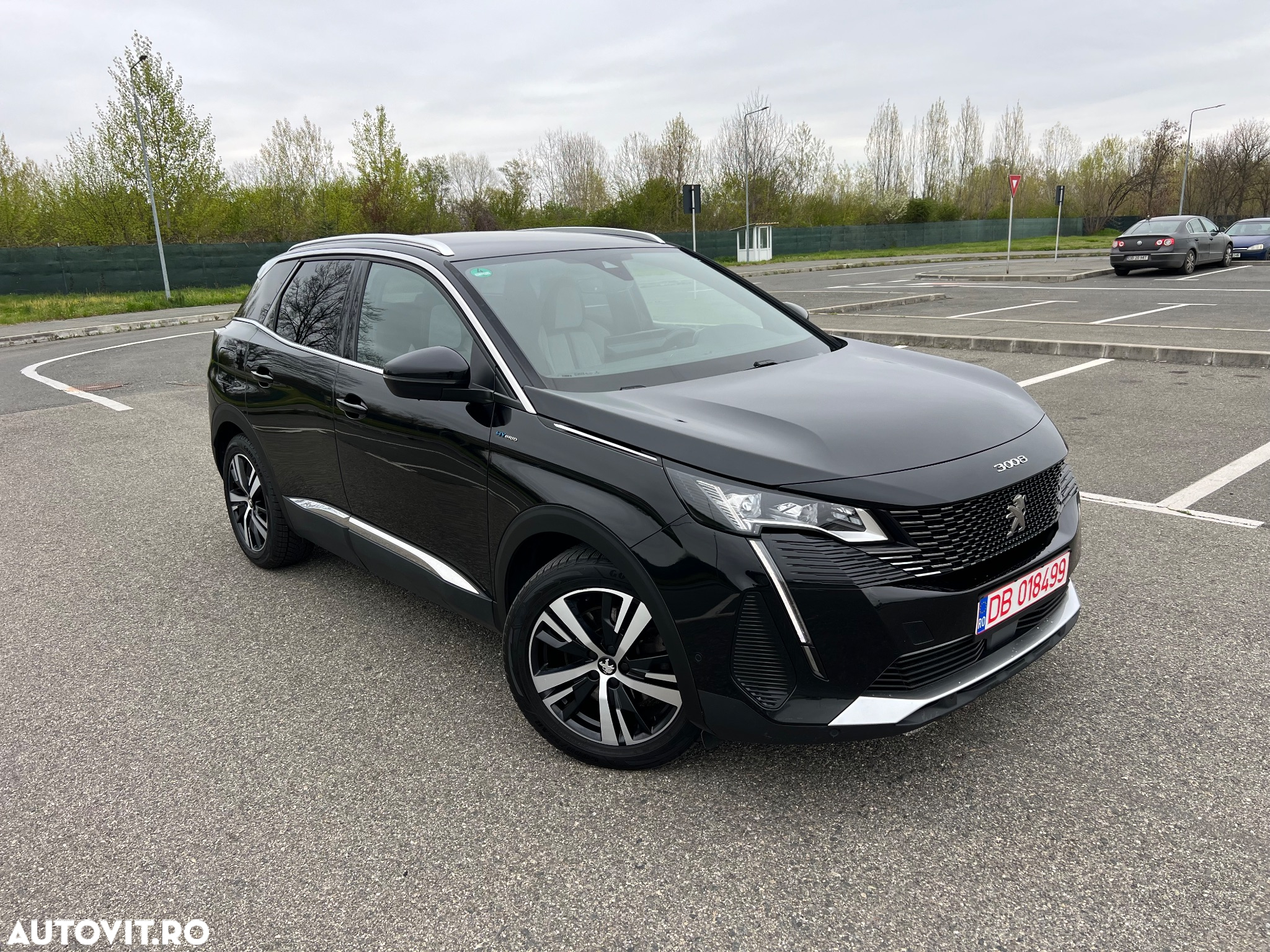 Peugeot 3008 Plug-In Hybrid 225 e-EAT8 GT - 3
