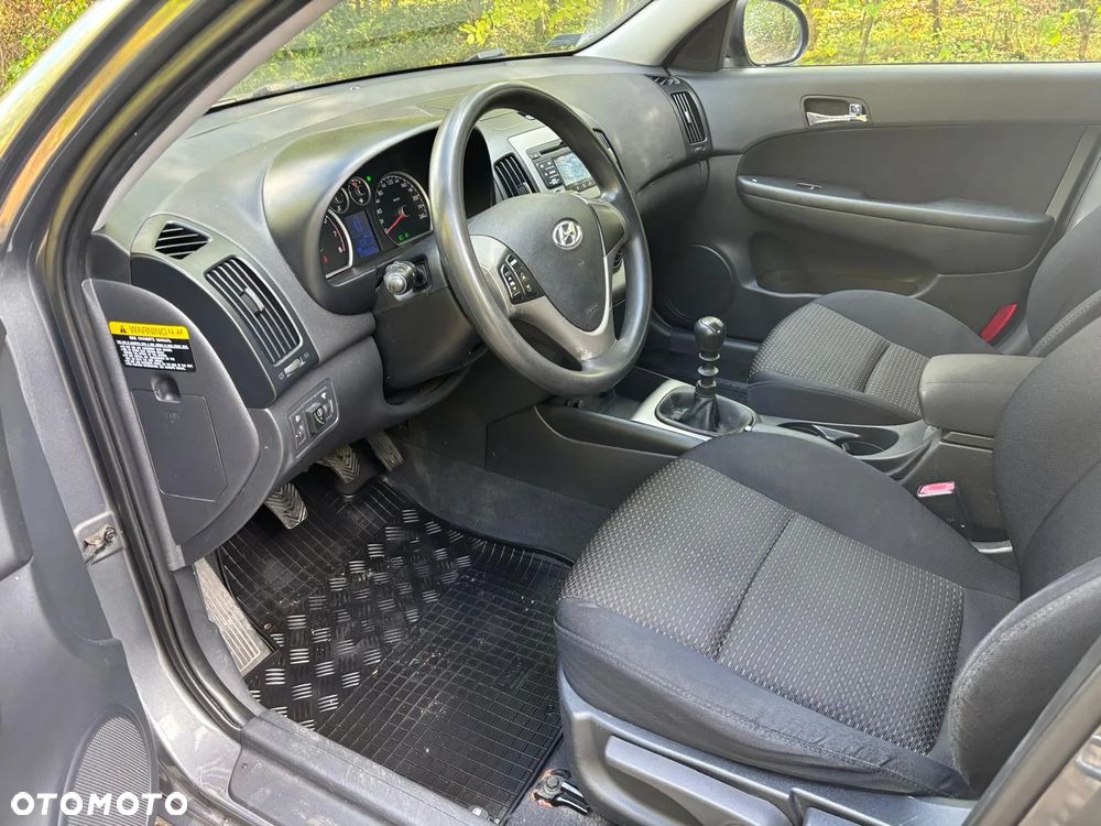 Hyundai i30 1.4 Comfort - 10