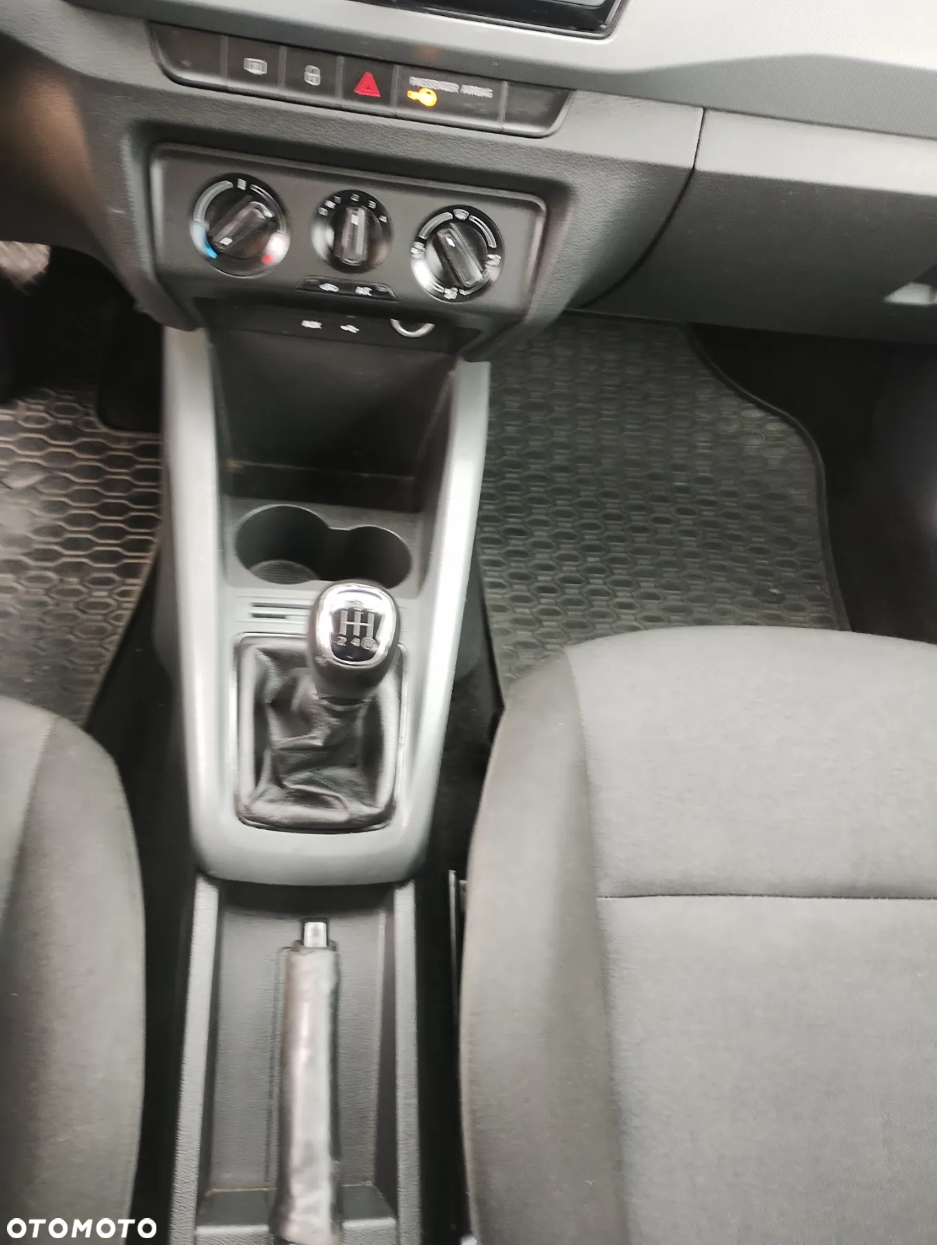 Skoda Fabia - 3