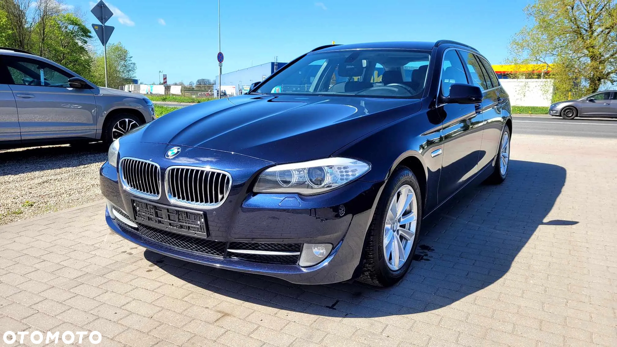 BMW Seria 5 520d Touring - 4