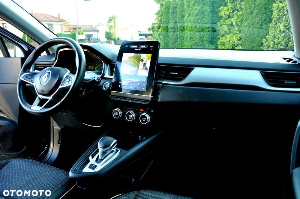 Renault Captur - 32