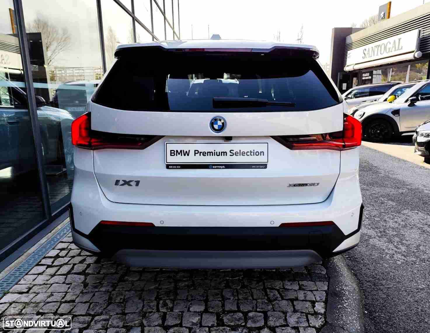 BMW iX1 xDrive30 - 5