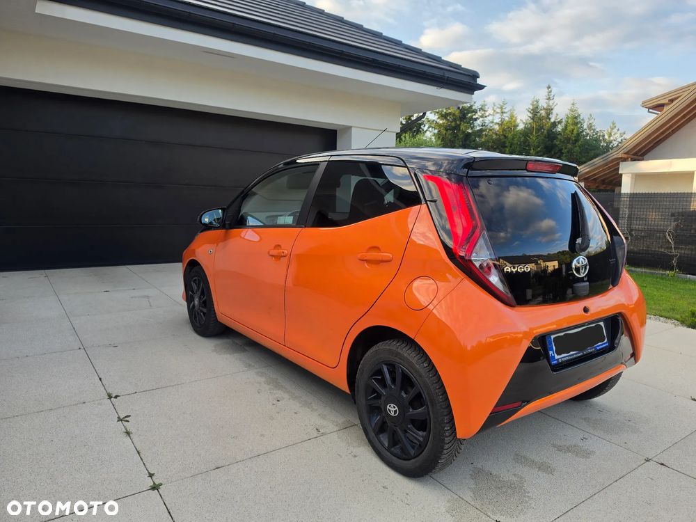 Toyota Aygo 1.0 VVT-i Color Edition - 3