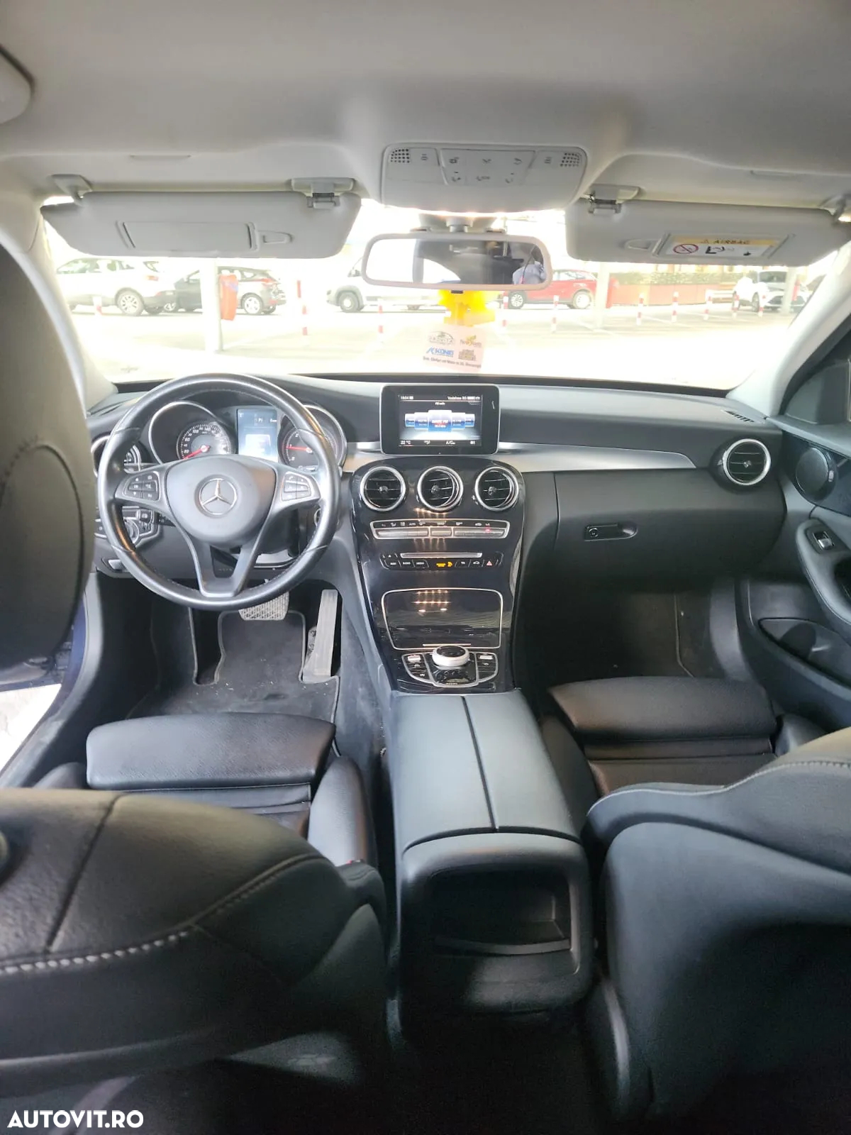Mercedes-Benz C - 16