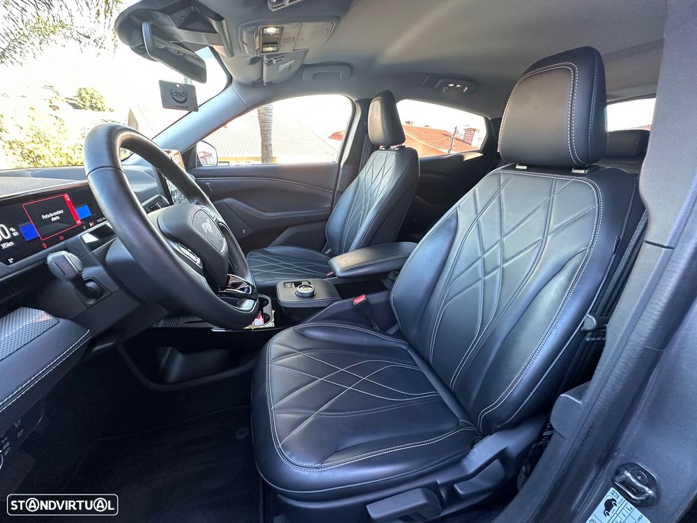 Ford Mustang Mach-E 75.7 kWh Premium AWD - 13