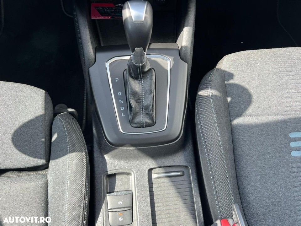 Ford Focus - 23