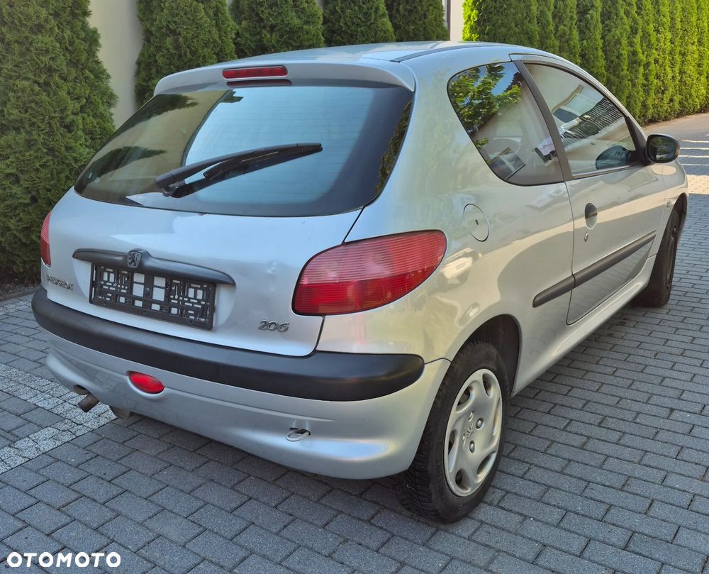 Peugeot 206 1.4 X-Line - 4