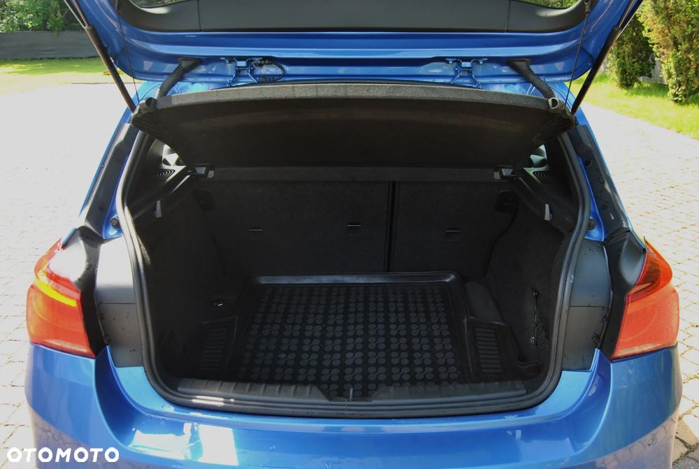 BMW Seria 1 120i M Sport - 16