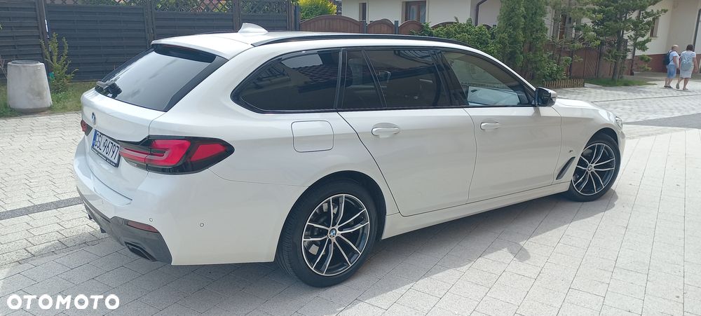 BMW Seria 5 520d M Sport - 27