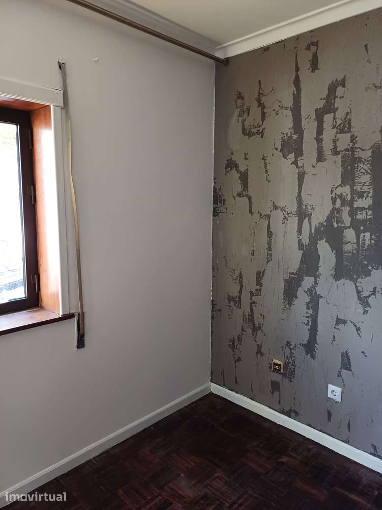 Apartamento T0 com cozinha equipada na Guarda - Grande imagem: 4/6