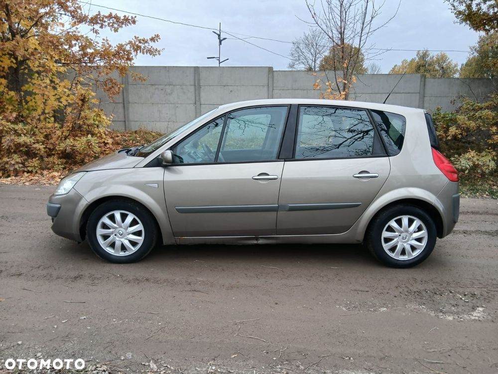 Renault Scenic - 12