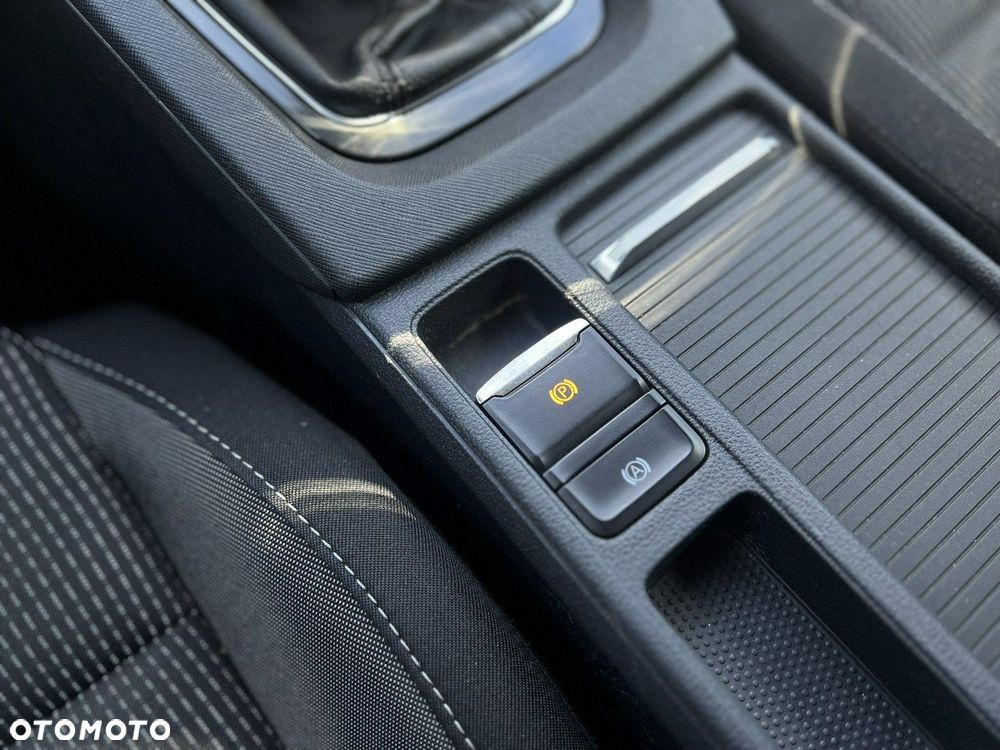 Skoda Octavia 1.0 TSI Ambition - 32