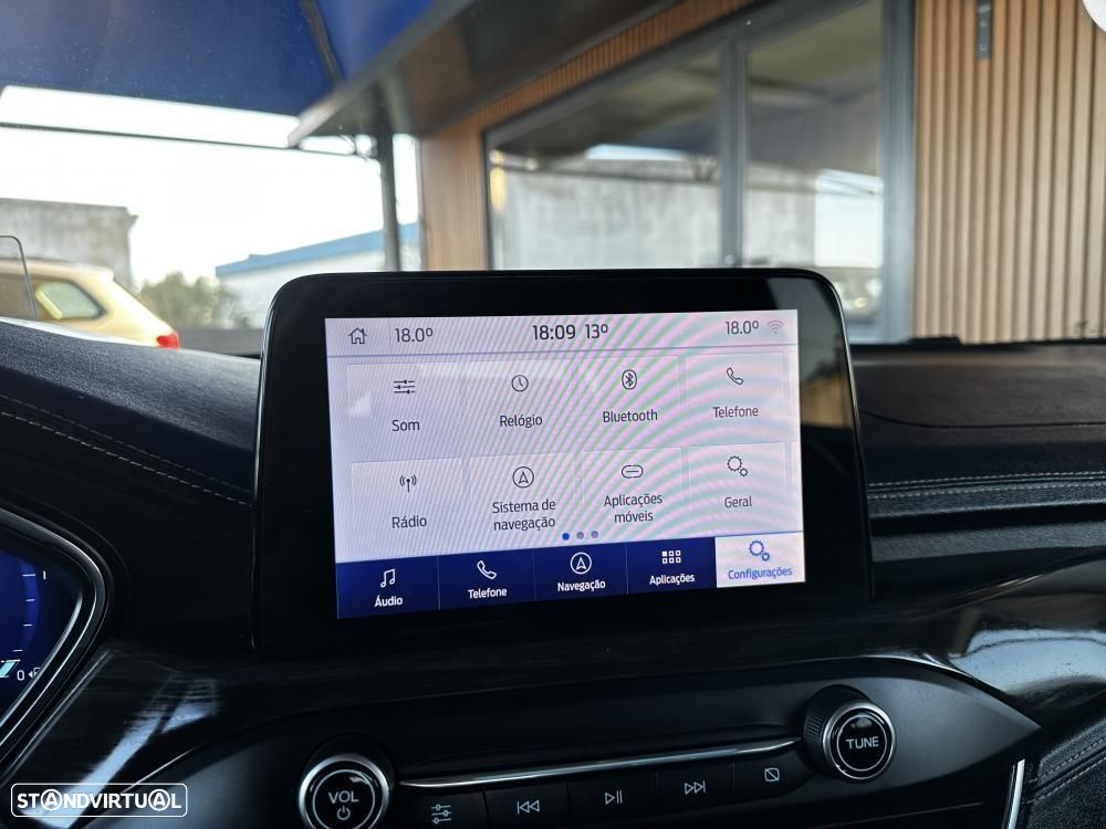 Ford Focus 2.0 TDCi EcoBlue Vignale - 27