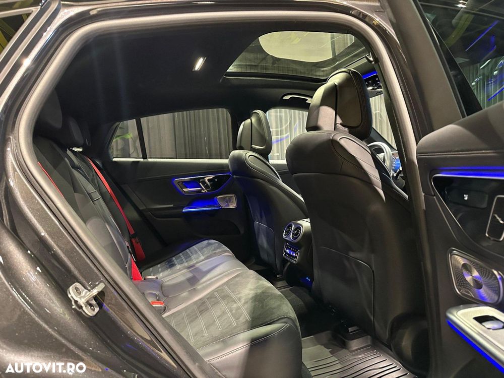 Mercedes-Benz GLC - 29