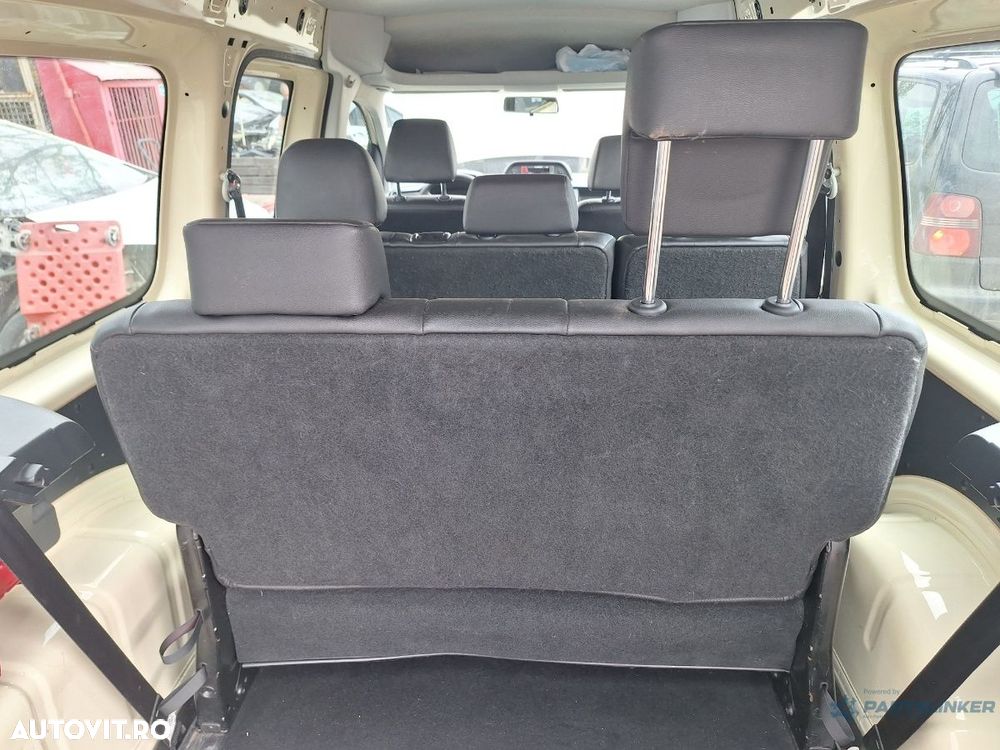 Al treilea rand de scaune 6 7  VOLKSWAGEN CADDY IV Estate SAB, SAJ 2015 - 2020 - 4