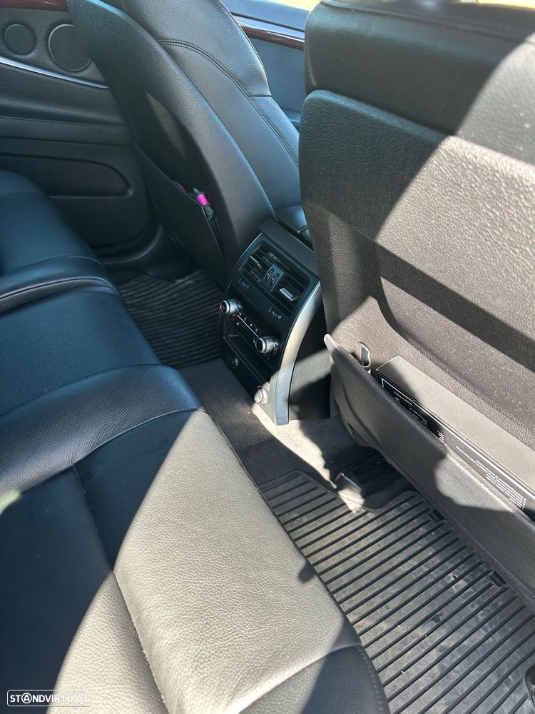 BMW 535 Gran Turismo - 13