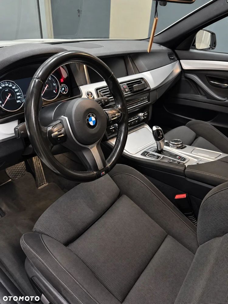 BMW Seria 5 520d xDrive M Sport sport - 10