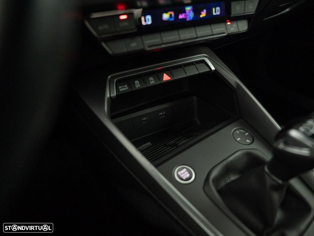 Audi A3 Sportback 30 TFSI Advanced - 26
