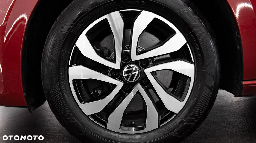 Volkswagen Touran 2.0 TDI BMT Active DSG - 10