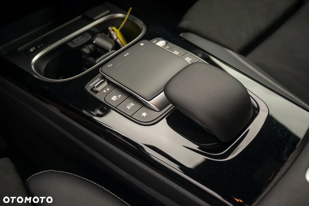 Mercedes-Benz Klasa A 250 e 8G-DCT Edition 2020 - 26