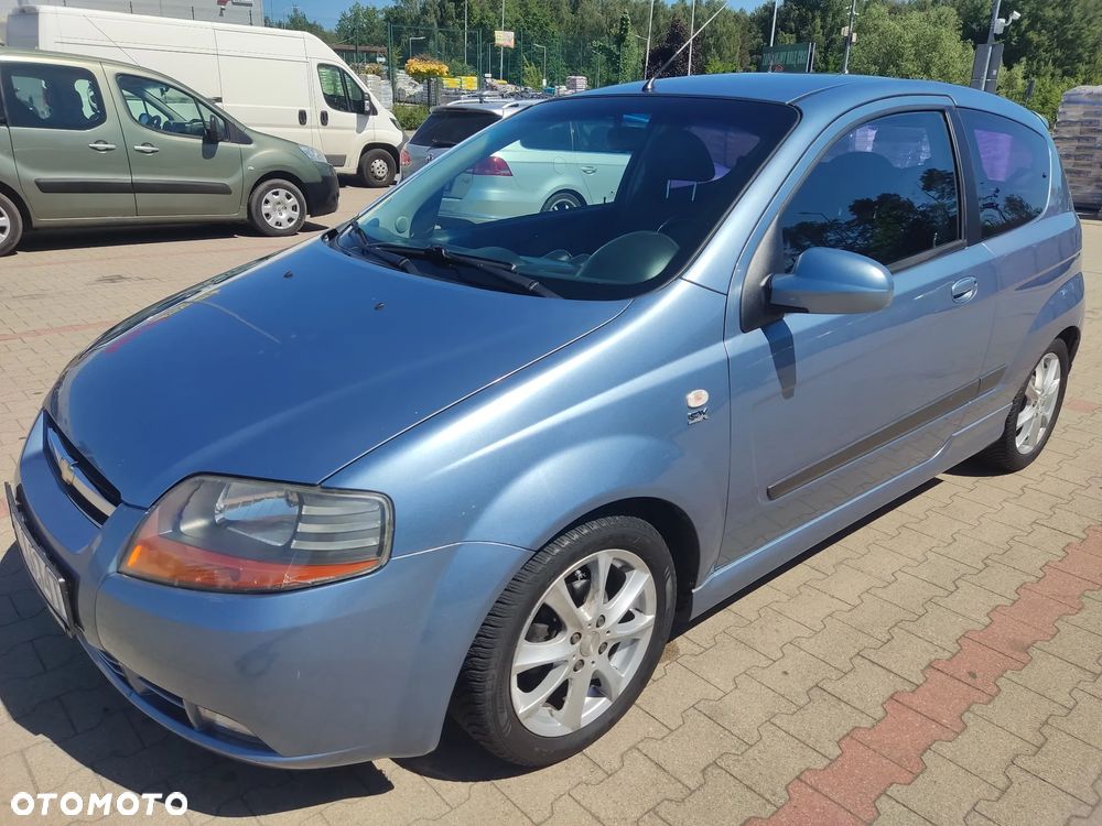 Chevrolet Kalos - 11