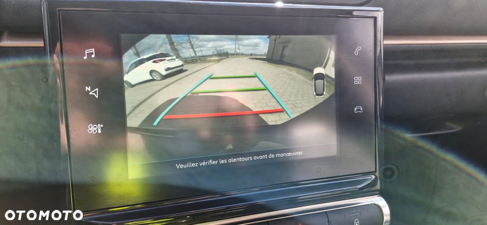 Citroën C3 BlueHDi 100 S&S SHINE PACK - 12