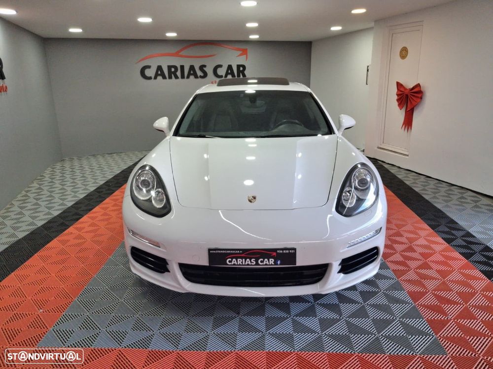 Porsche Panamera - 3