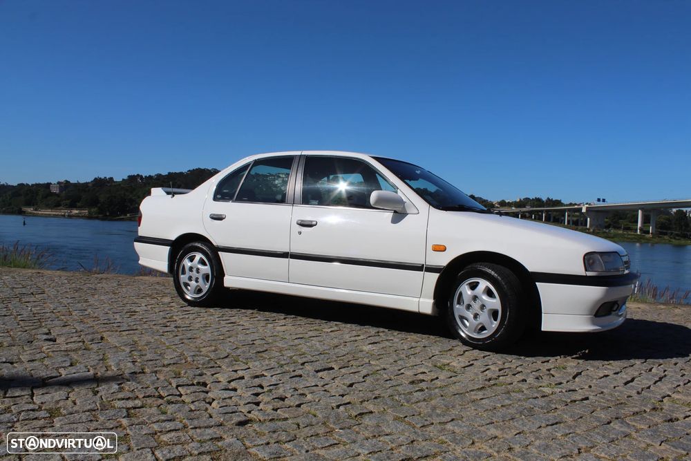 Nissan Primera Sedan 2.0-16 GT - 15