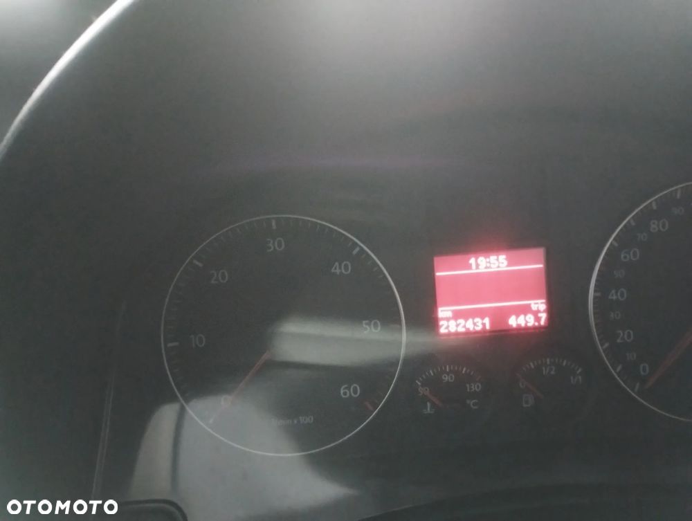 Volkswagen Jetta 1.9 TDI Comfortline - 1