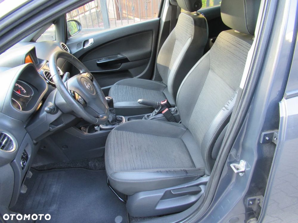 Opel Corsa 1.4 16V Energy - 18