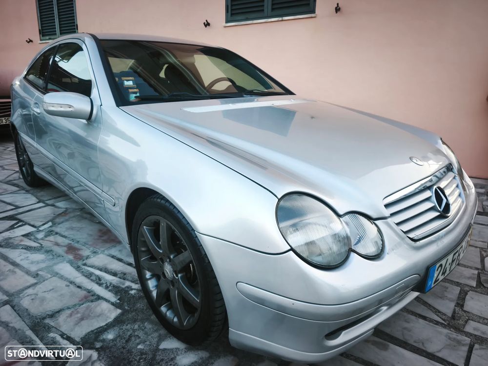 Mercedes-Benz C 220 - 28