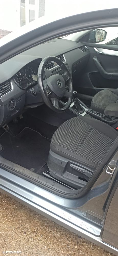 Skoda Octavia 2.0 TDI Green tec Elegance - 9