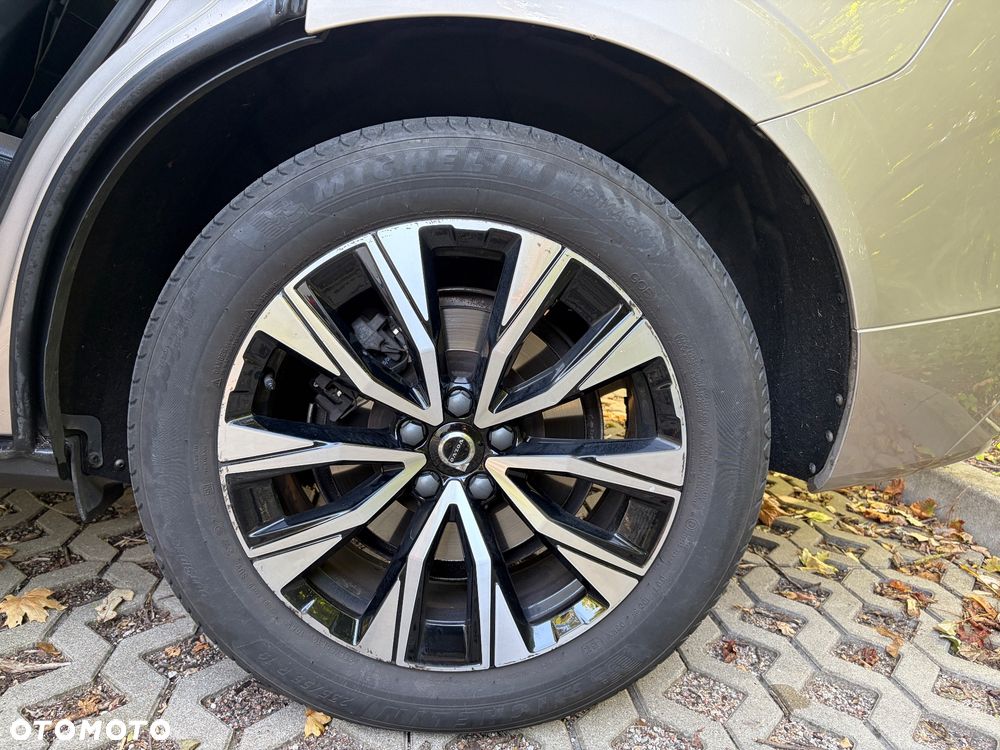 Volvo XC 60 B4 D AWD Plus Bright - 11