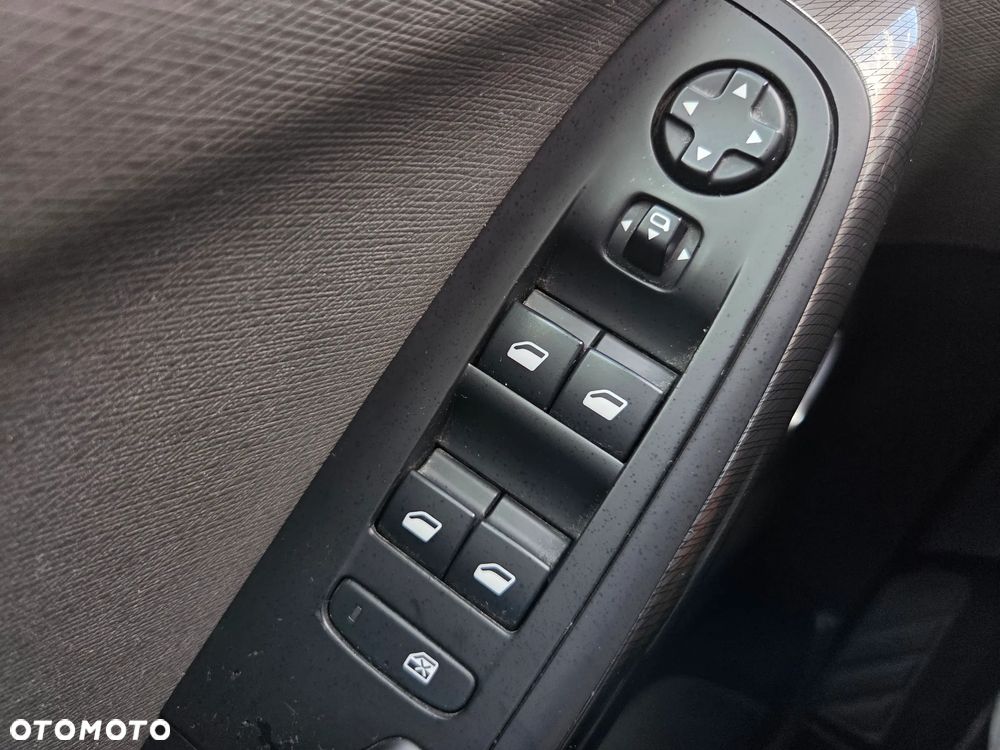 Citroën C4 Picasso BlueHDi 120 Business Class - 35
