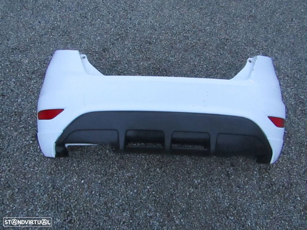 Para-choques tras FORD FIESTA ST ano 2009 a 2014(ver detalhes) - 1