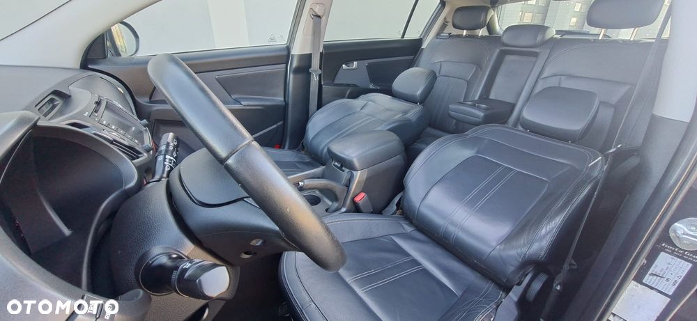 Kia Sportage 2.0 CRDI 2WD Spirit - 26