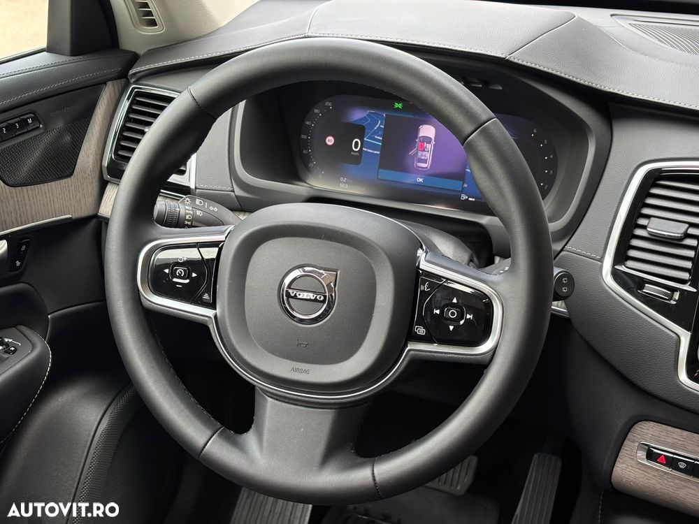 Volvo XC 90 B5 D AWD Plus Bright - 12