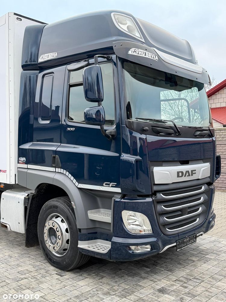 DAF CF 300 / E6 / ACC / SILNIK 10 837 cm3 / IZOTERMA+ WINDA/ 18 PALET  / 2020ROK / RETARDER / SPROWADZONY / JAK NOWA - 7