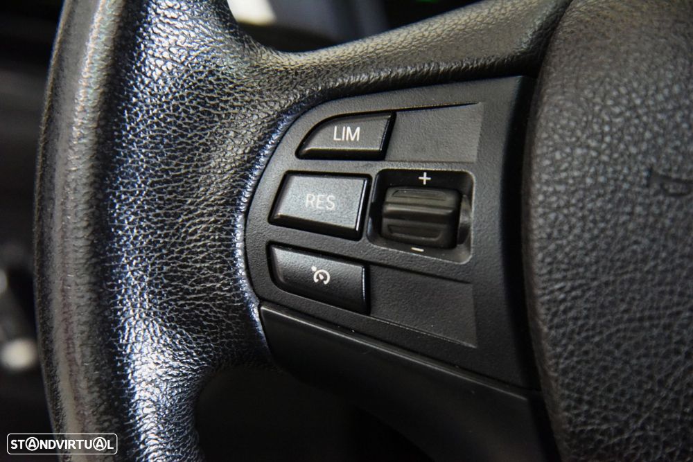 BMW 116 d EfficientDynamics - 16