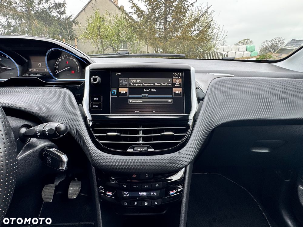 Peugeot 2008 - 30