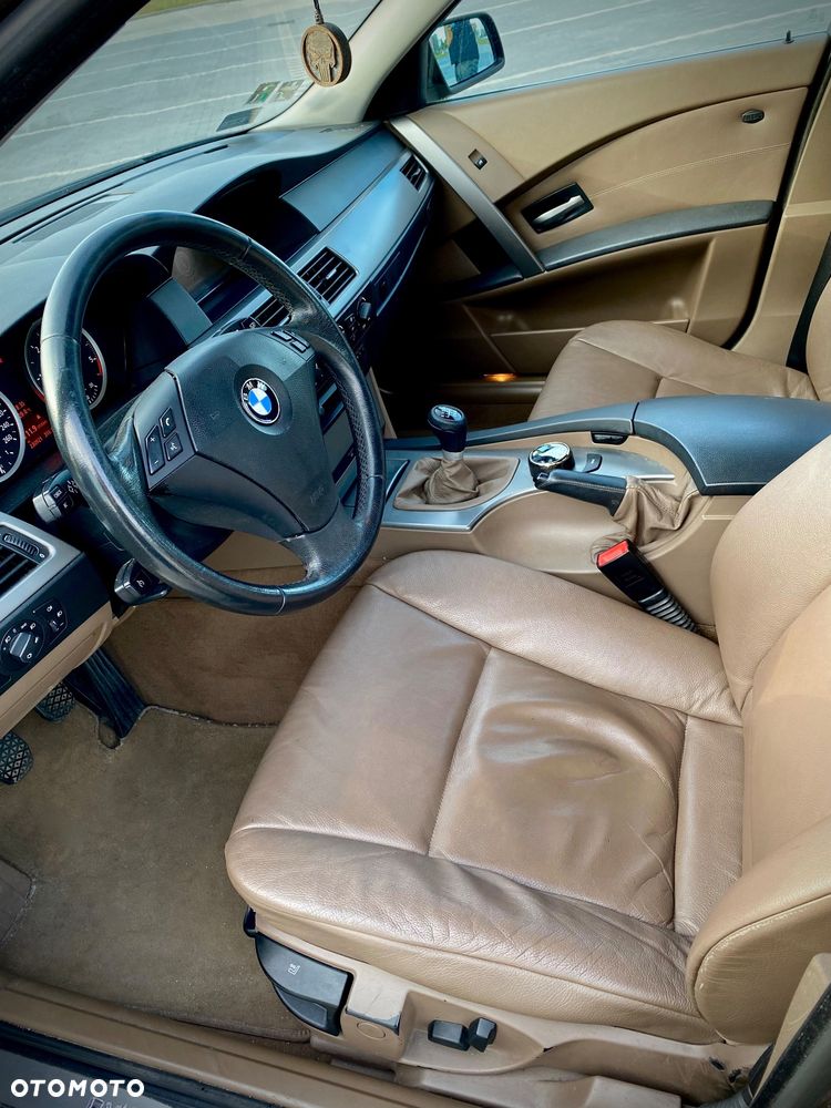 BMW Seria 5 520d - 6