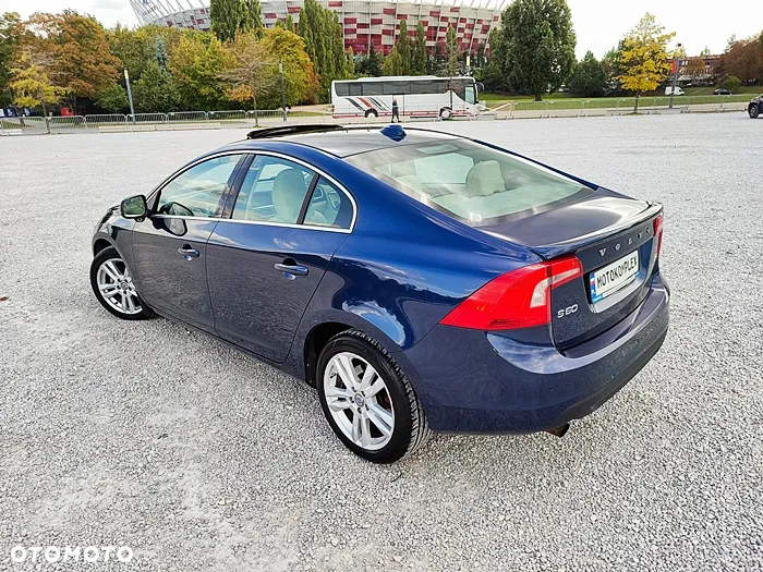 Volvo S60 2.5 T5 - 7