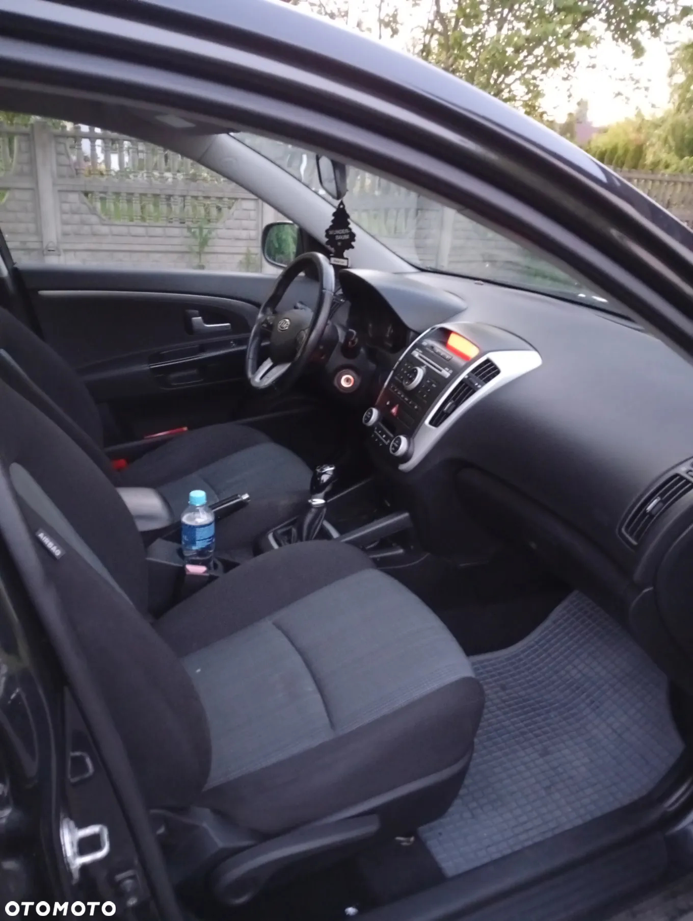 Kia Ceed Cee'd 1.6 Crdi Comfort + - 4