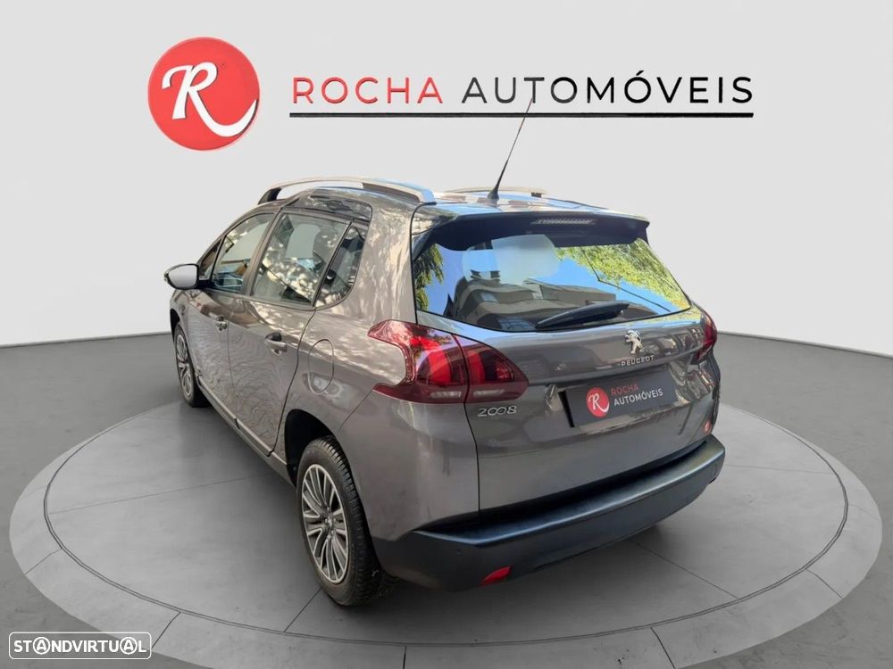 Peugeot 2008 1.2 PureTech Active - 9