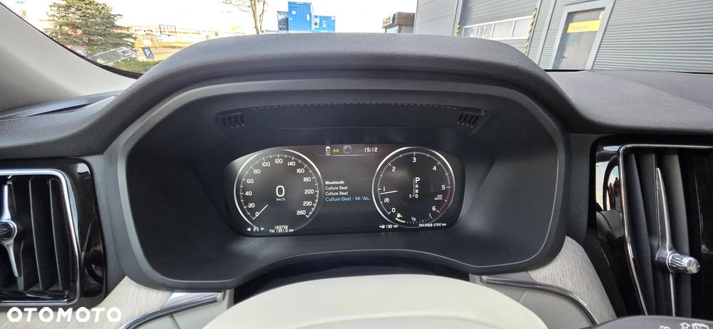 Volvo XC 60 D4 AWD Geartronic Inscription - 16