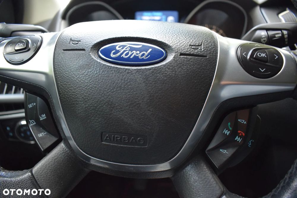 Ford Focus - 20