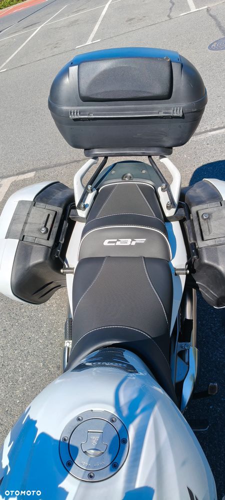 Honda CBF - 9
