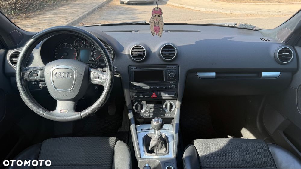 Audi A3 Sportback 2.0 TDI DPF Ambiente - 8