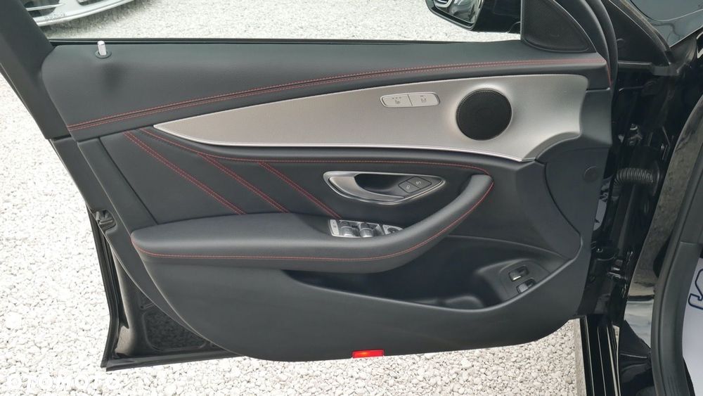 Mercedes-Benz Klasa E - 10