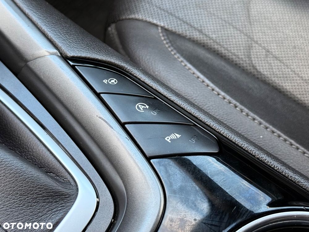 Ford Mondeo 2.0 TDCi Bi-Turbo Titanium PowerShift - 21